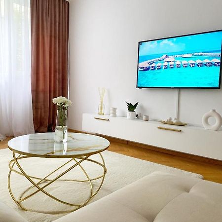 Апартаменты Timisoara Central Apartament Экстерьер фото